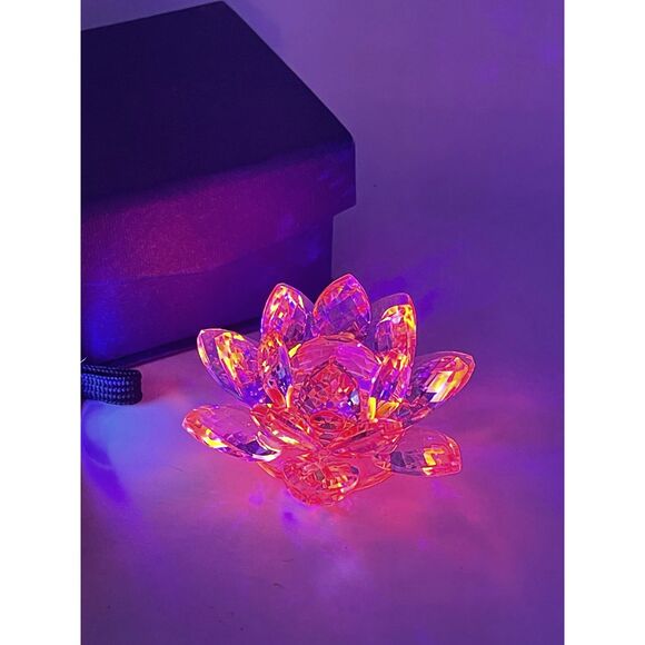Vintage Crystal Lotus Flower Pink Decoration Paperweight Centerpiece ~Glows~ NOS - Picture 1 of 8